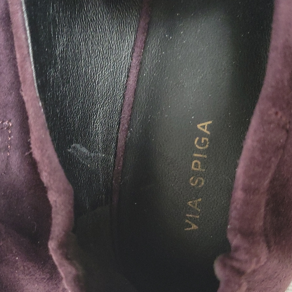 Via Spiga Plum Suede Slip-on Loafers Flat Shoes,  Size 6.5M - Picture 5 of 7